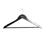 Móc áo gỗ khách sạn màu đen MA01