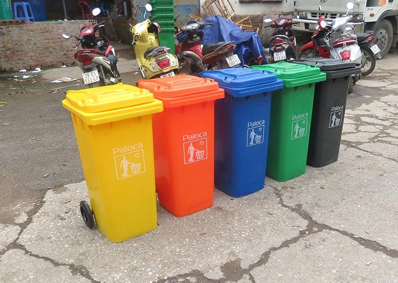 Thùng Rác Nhựa HDPE 240L Màu Ghi Đen